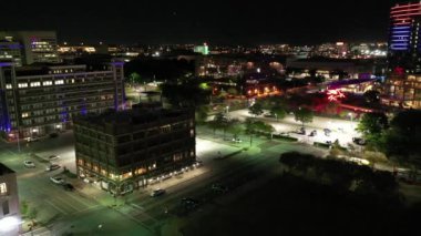 Dallas Şehir Merkezi Teksas gecesi 439