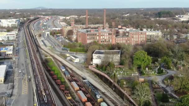 Atlanta Georgia Şehir Merkezindeki Hava Perspektifinden Gökdelenler Tarihi Mimarinin Birleşimiyle — Stok video