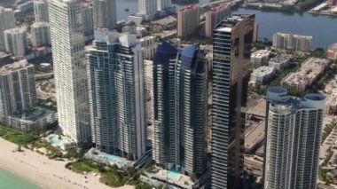 Sunny Isles Sahili Havalimanı, Miami, Florida