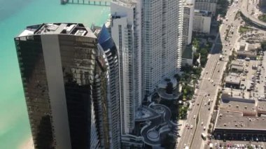 Sunny Isles Sahili Havalimanı, Miami, Florida