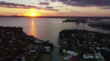 Sunset, Florida 'daki Miami Plajı Havalimanı