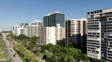 A1A, Bal Harbour, Florida yakınlarındaki Apartman ve Oteller Havalimanı