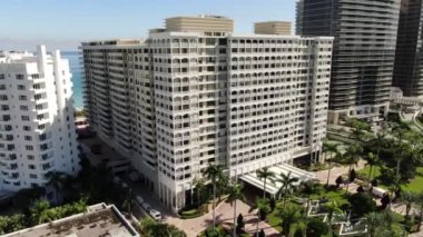 Hollywood Havalimanı, Florida Sahili