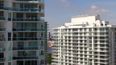 Kuzey Miami Plajı, Doğu Sahilleri, Florida