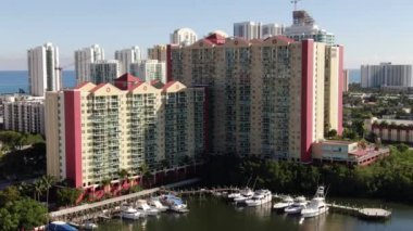 Kuzey Miami Plajı, Doğu Sahilleri, Florida