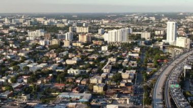 Şehir Merkezi Havalimanı Miami, Florida Evleri Sunset 'te