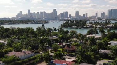 Miami Plajı ve Çevre Adaları 'ndaki Havacılık Konutları