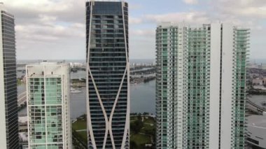 Edgewater, Miami, Florida 'daki Havacılık Konutları