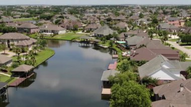 Louisiana 'daki banliyö evleri.