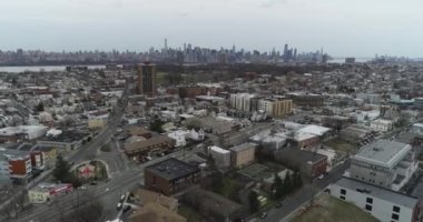Fairview Havalimanı, New Jersey ve Cloudy New York Skyline