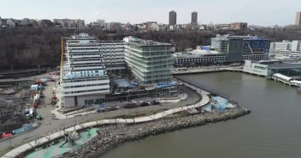 Luchtfoto Van Appartementen Waters Edge Port Imperial New Jersey — Stockvideo