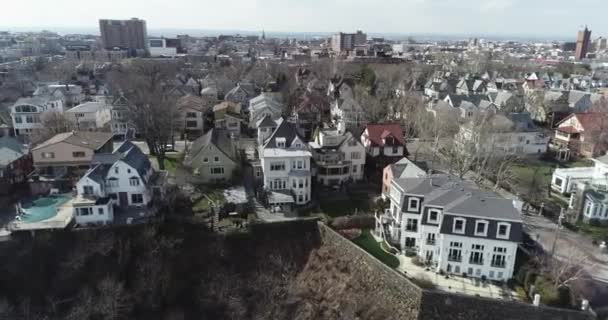 Luchtfoto Van Residences Lining Kennedy Boulevard East New Jersey — Stockvideo