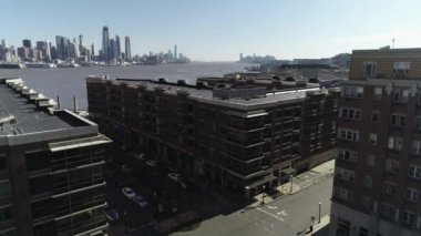 Nehir Yolu Havalimanı, Port Imperial NJ