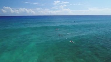 Hawaii 'deki plajların ve manzaraların havası.