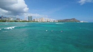 Honolulu, Oahu, Hawaii 'deki Hava Sörfçüleri