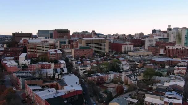 马里兰州巴尔的摩市中心的空中 — 图库视频影像