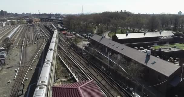Flyg Från Tunnelbanelinjen Bronx New York — Stockvideo