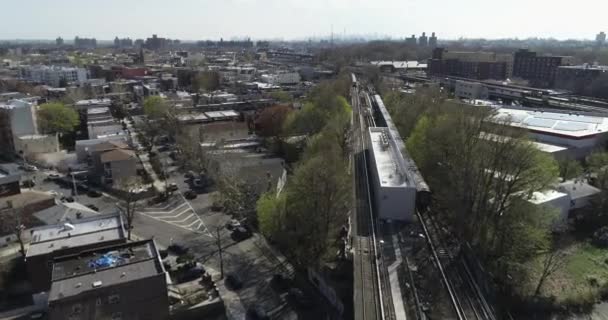 Aerial Close Bronx Γειτονιά Και Μετρό Νέα Υόρκη — Αρχείο Βίντεο