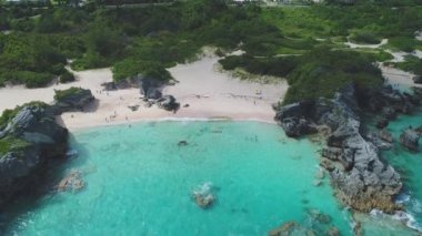 Bermuda 'daki manzara ve plajların havası.