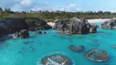 Bermuda 'daki manzara ve plajların hava görüntüleri.