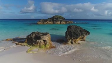 Bermuda 'daki manzara ve plajların hava görüntüleri.