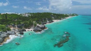 Bermuda 'daki manzara ve plajların hava görüntüleri.