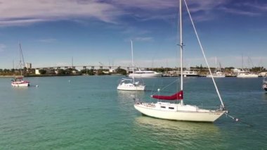 Causeway Adası Havalimanı, Fort Pierce, Florida