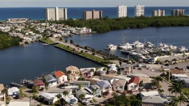 Aerial Waterfront Homes Fort Pierce Florida — Stock Video