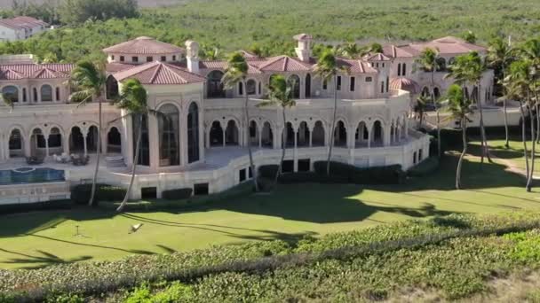 Air Waterfront Mansion Fort Pierce Florida — Stock video