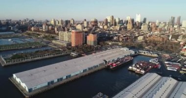 One Gowanus Brooklyn NYC Riverside Mart 2018 14
