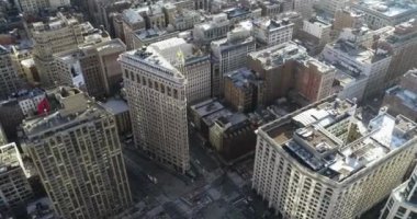 BİR NYC Mart 2018 Demir Park 5 Broadway kavşağı