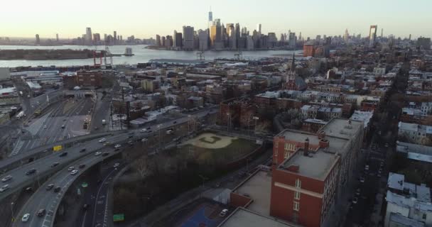 Aérea Williamsburg Barrio Brooklyn Nueva York Aunque Vuelto Más Refinado — Vídeos de Stock