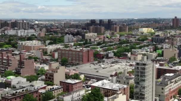 Aerial Williamsburg Sebuah Lingkungan Brooklyn New York Meskipun Menjadi Lebih — Stok Video