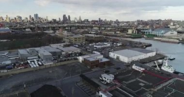 Red Hook, Brooklyn 'den New York Havalimanı Skyline