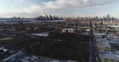 Red Hook, Brooklyn 'den New York Havalimanı Skyline