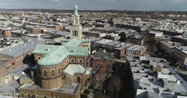 ニューヨーク州クイーンズの住宅街の空中 — ストック動画