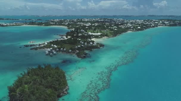 バミューダのビーチの空中 — ストック動画