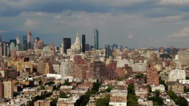 New York 'ta Brooklyn ve Queens' i kapsayan kentsel alanların hava görüntüleri,