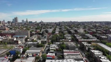 New York 'ta Brooklyn ve Queens' i kapsayan kentsel alanların hava görüntüleri,