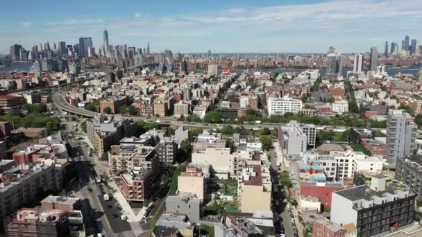Bushwick Tętniąca Życiem Dzielnica Brooklynu Oferuje Różnorodne Zabytki Parku Marii — Wideo stockowe