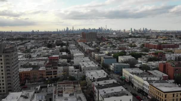 Μπούσγουικ Μια Ζωντανή Γειτονιά Στο Μπρούκλιν Της Νέας Υόρκης Χαρακτηρίζεται — Αρχείο Βίντεο
