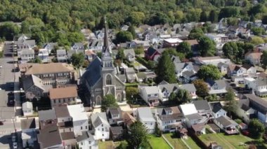 NYC Metro Drone Aerial ile çekim yapıyor. Manhattan ve New Jersey Hudson Nehri üzerinde