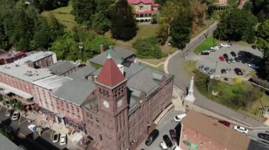 NYC Metro Drone Aerial ile çekim yapıyor. Manhattan ve New Jersey Hudson Nehri üzerinde