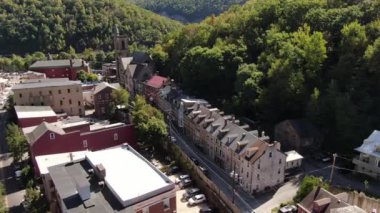 NYC Metro Drone Aerial ile çekim yapıyor. Manhattan ve New Jersey Hudson Nehri üzerinde