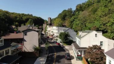 NYC Metro Drone Aerial ile çekim yapıyor. Manhattan ve New Jersey Hudson Nehri üzerinde