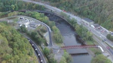 NYC Metro Drone Aerial ile çekim yapıyor. Manhattan ve New Jersey Hudson Nehri üzerinde