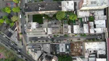 NYC Metro Drone Aerial ile çekim yapıyor. Manhattan ve New Jersey Hudson Nehri üzerinde