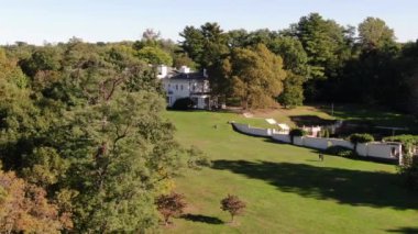 NYC Metro Drone Aerial ile çekim yapıyor. Manhattan ve New Jersey Hudson Nehri üzerinde