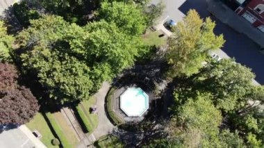 NYC Metro Drone Aerial ile çekim yapıyor. Manhattan ve New Jersey Hudson Nehri üzerinde