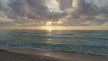 Cancun Havalimanı, Meksika
